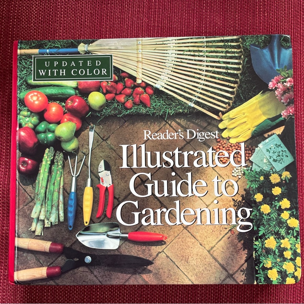 Illustrated Guide to Gardening Book